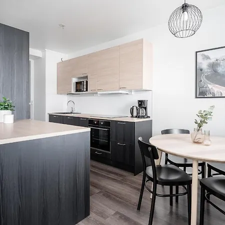アパート 1br Next To Railway Station & Nokia Arena *