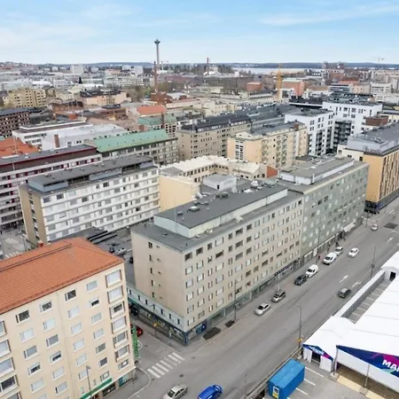 1br Next To Railway Station & Nokia Arena